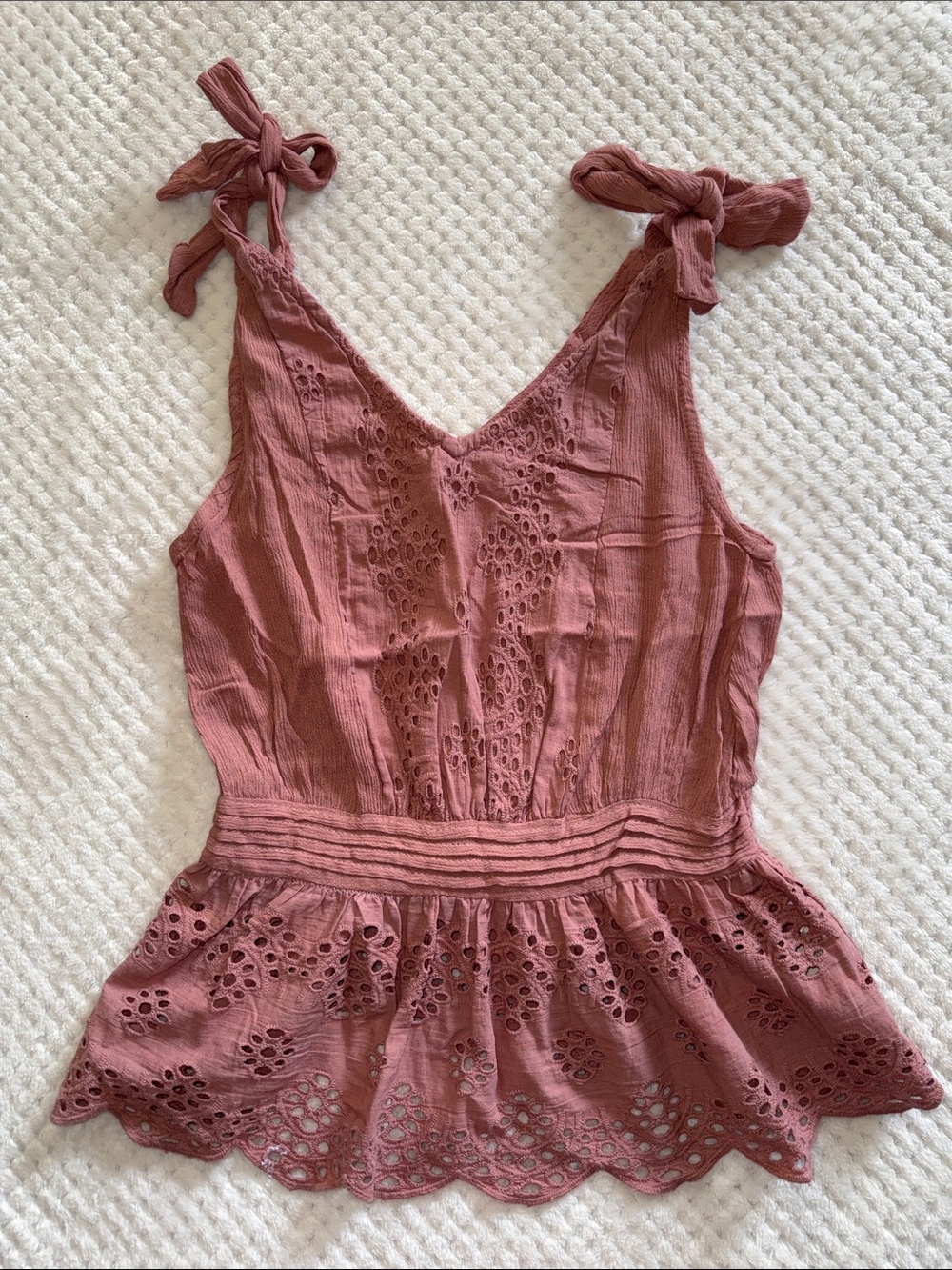 🩷🌸 Cynthia Rowley Eyelet Tie Strap Peplum Tank | Women’s Small
